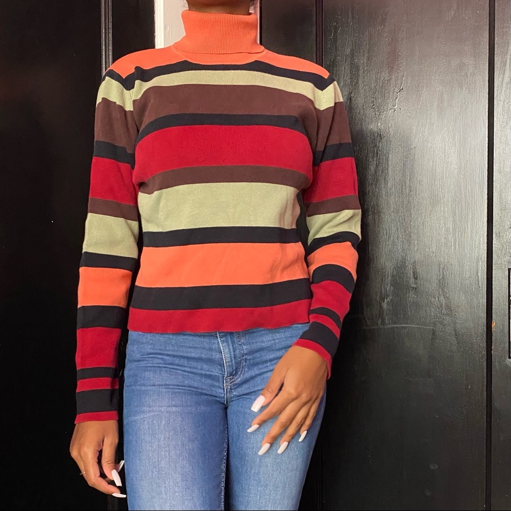 Harold's red and orange stripe turtle neck sweater Sz M